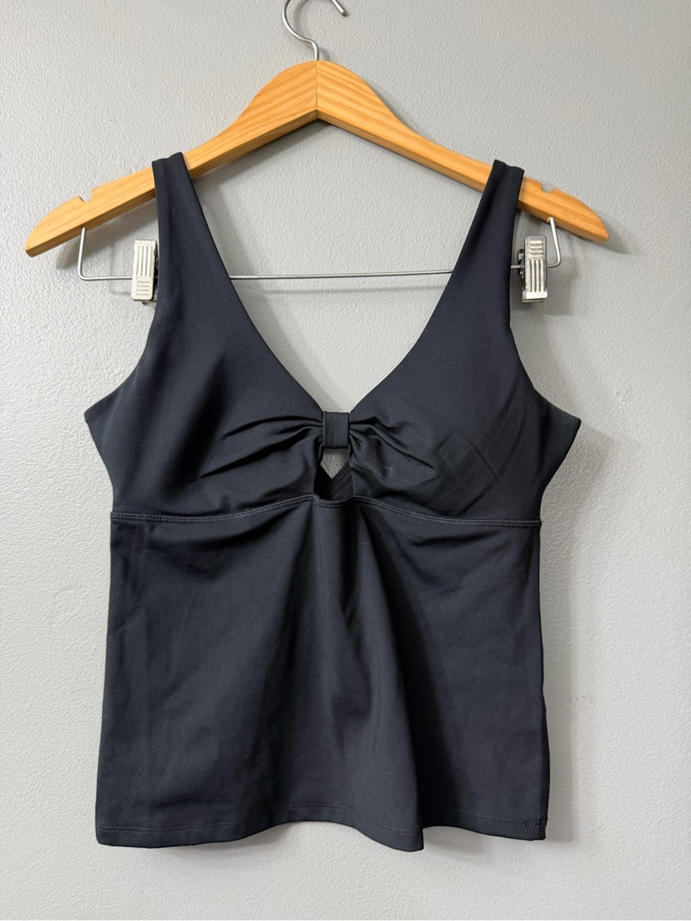 Girlfriend Collective Black Meredith Bow Tank Women's Knot-Front Tank medium